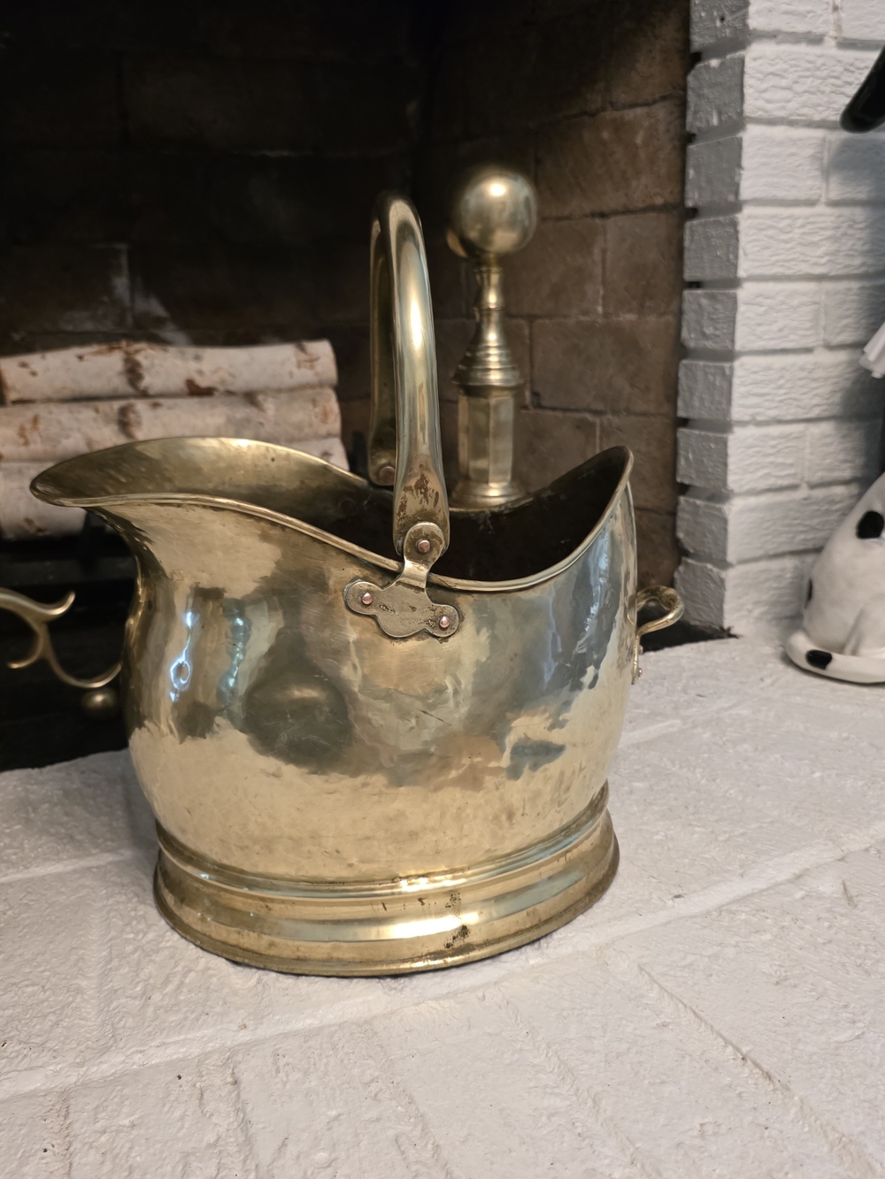 Vintage Polished Brass Coal Bucket with Swing Handle